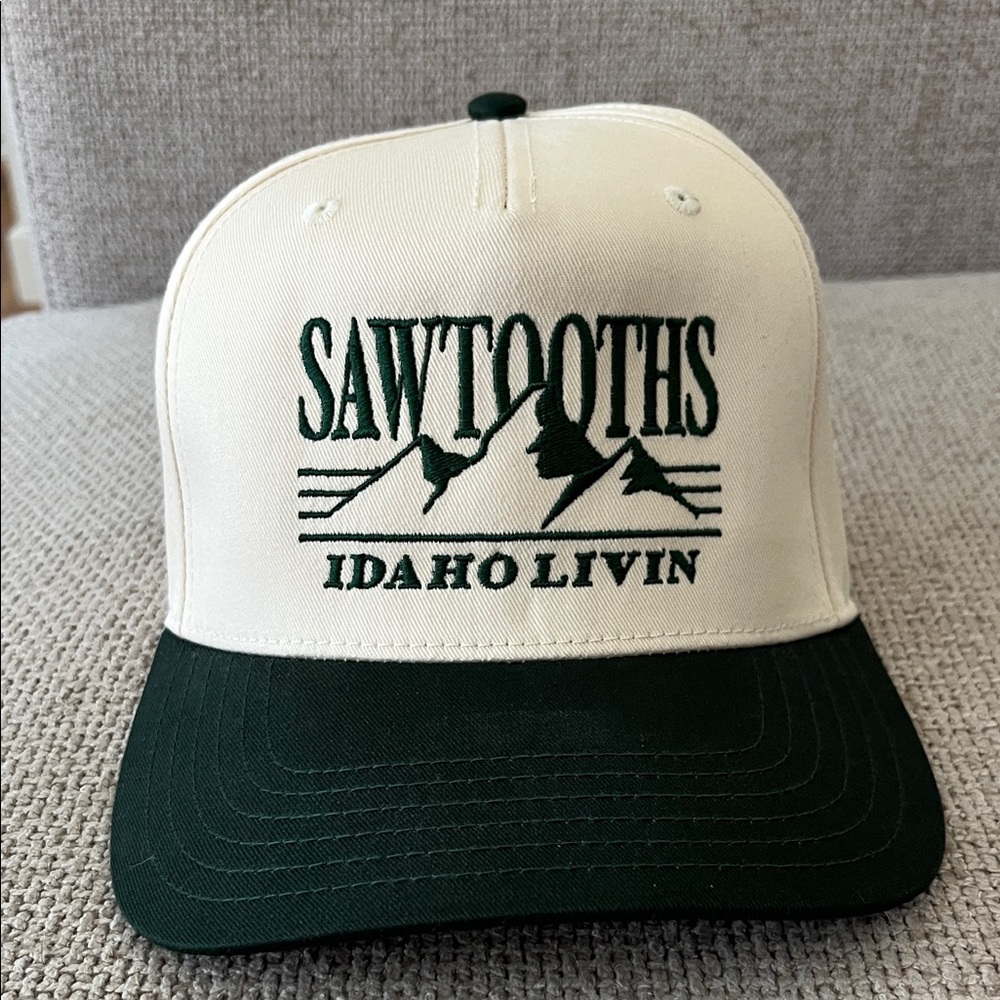 ‘Idaho Livin’ Sawtooths Hat
